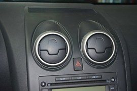 2012款日产逍客2.0XL