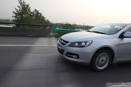 2009款江淮和悦试驾