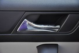 2015款斯柯达昕锐1.6L自动智选型