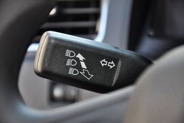 2015款斯柯达昕锐1.6L自动智选型