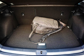 2015款大众高尔夫1.6L自动舒适型
