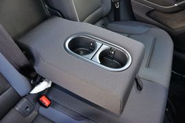 2015款大众高尔夫1.6L自动舒适型