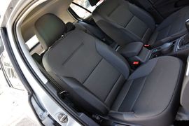 2015款大众高尔夫1.6L自动舒适型