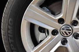 2015款大众高尔夫1.6L自动舒适型