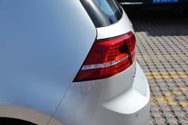 2015款大众高尔夫1.6L自动舒适型