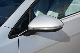 2015款大众高尔夫1.6L自动舒适型