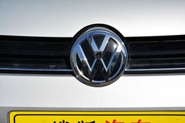2015款大众高尔夫1.6L自动舒适型