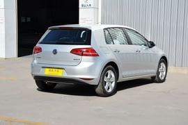 2015款大众高尔夫1.6L自动舒适型