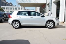 2015款大众高尔夫1.6L自动舒适型