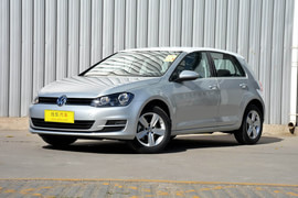 2015款大众高尔夫1.6L自动舒适型