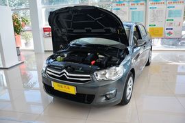 2014款雪铁龙全新爱丽舍1.6L手动时尚型