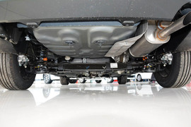 2014款雪铁龙全新爱丽舍1.6L手动时尚型