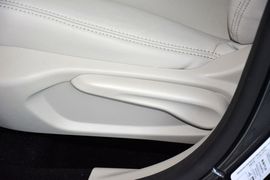 2014款雪铁龙全新爱丽舍1.6L手动时尚型