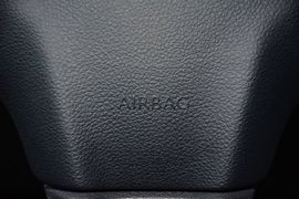 2014款雪铁龙全新爱丽舍1.6L手动时尚型
