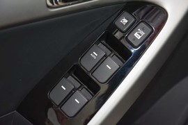 2014款起亚福瑞迪1.6L