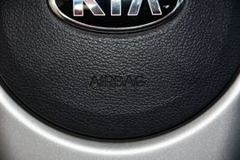 2014款起亚福瑞迪1.6L