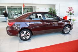 2014款起亚福瑞迪1.6L