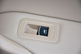 2014款大众宝来1.6L自动舒适型