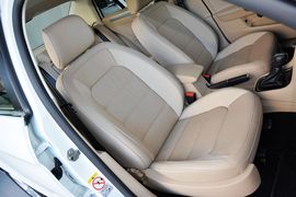 2014款大众宝来1.6L自动舒适型