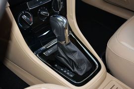 2014款大众宝来1.6L自动舒适型