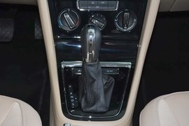 2014款大众宝来1.6L自动舒适型