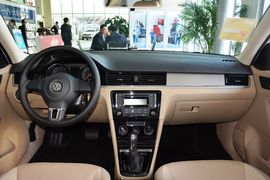 2014款大众宝来1.6L自动舒适型