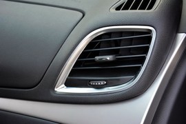 2015款别克昂科拉1.4T自动两驱都市精英型
