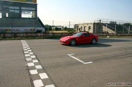 2009法拉利安全驾驶课程