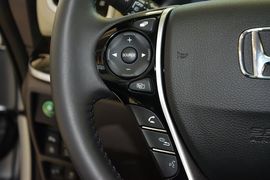 2015款本田奥德赛2.4L豪华版