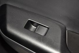 2014款本田思域1.8L自动豪华版
