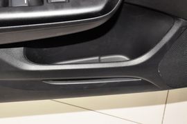 2014款本田思域1.8L自动豪华版