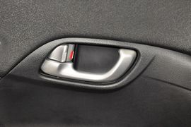 2014款本田思域1.8L自动豪华版