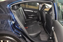 2014款本田思域1.8L自动豪华版