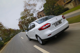 2015款雷诺风朗试驾实拍