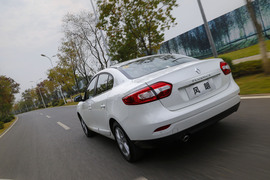 2015款雷诺风朗试驾实拍