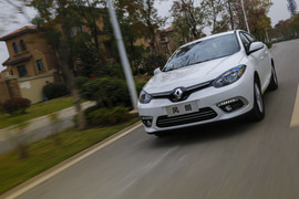 2015款雷诺风朗试驾实拍