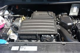 2015款斯柯达昕锐1.6L自动优选型