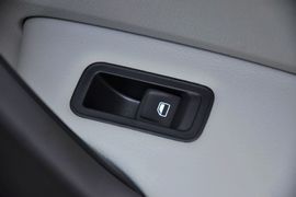 2015款斯柯达昕锐1.6L自动优选型