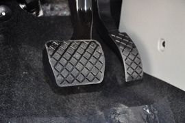 2015款斯柯达昕锐1.6L自动优选型