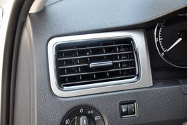 2015款斯柯达昕锐1.6L自动优选型