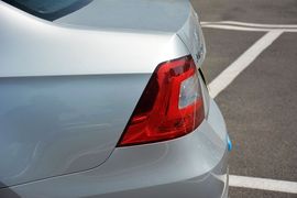 2015款斯柯达昕锐1.6L自动优选型