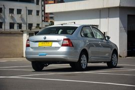 2015款斯柯达昕锐1.6L自动优选型