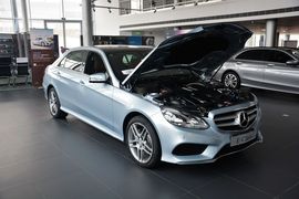 2015款奔驰E320L运动型