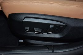 2013款宝马740Li豪华型