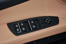 2013款宝马740Li豪华型