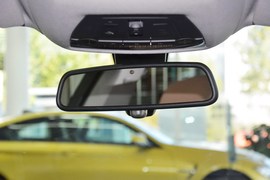 2013款宝马740Li豪华型