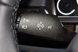 2013款宝马740Li豪华型