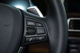 2013款宝马740Li豪华型