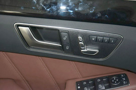 2015款奔驰E320L运动型