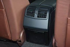 2015款奔驰E320L运动型